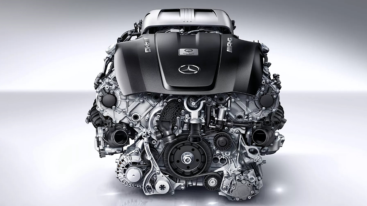 Mercedes-AMG Dört Silindirli Hibrit Devri Sona Eriyor: Yeni V8 Teknolojisi Yolda