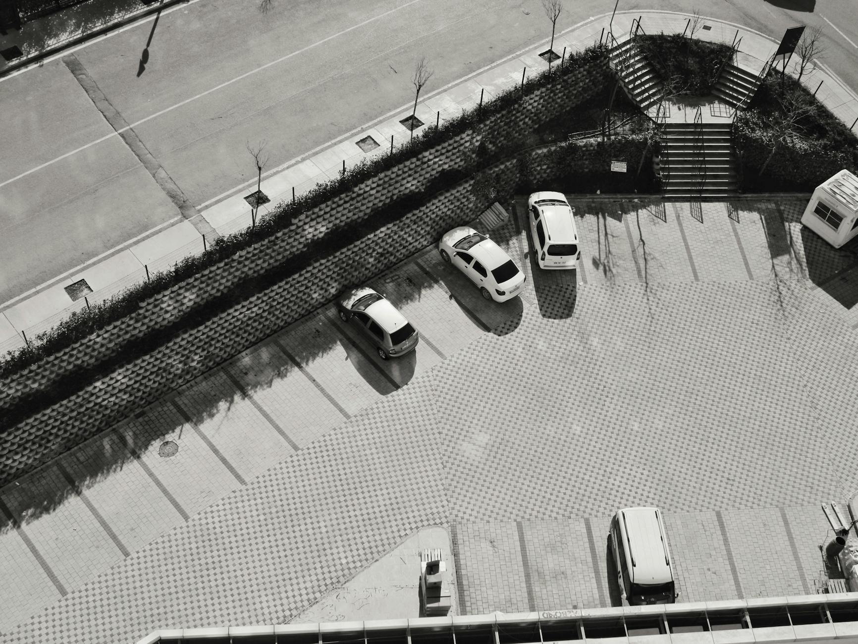 Elektrikli Araçların Türkiye Otomobil Pazarındaki Yükselişi ve Geleceği