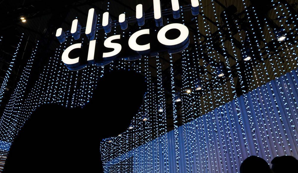 Cisco Ürünlerinde Kritik Açık: Siber Saldırılar Devam Ediyor, Yama Yok! 🚨