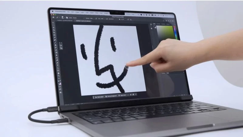 MacBook’lara Dokunmatik Ekran Mı Geliyor? Magic Screen Sektöre Bomba Gibi Düştü!